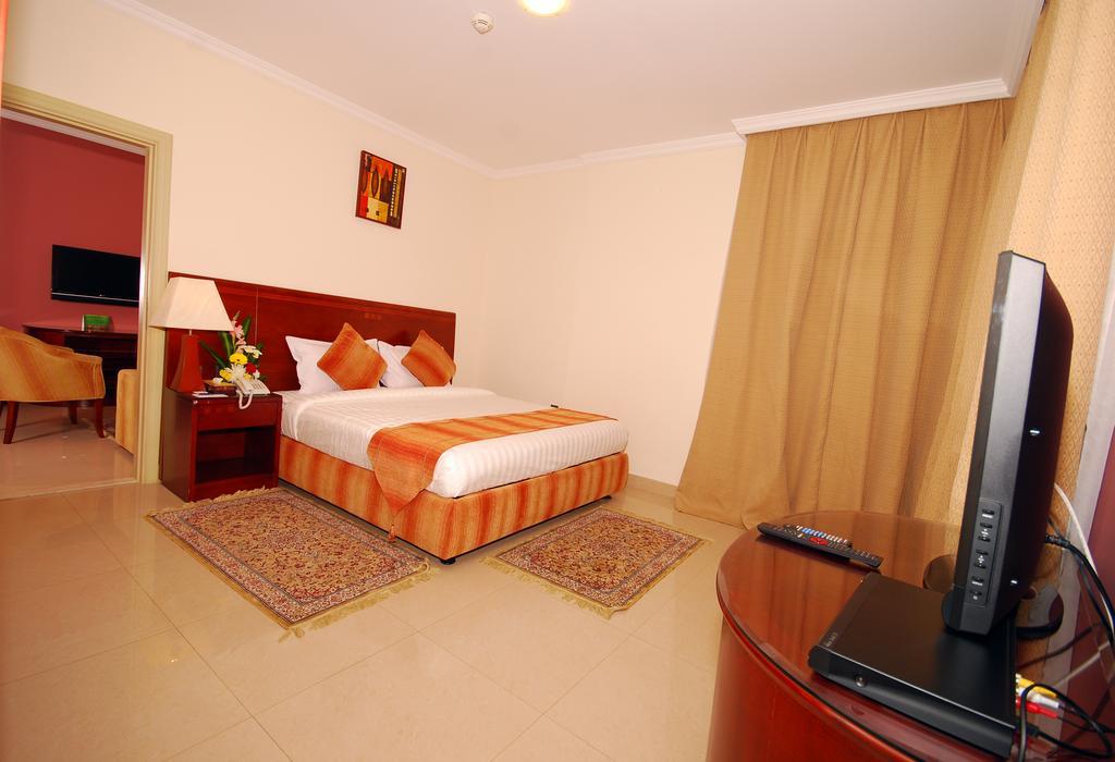 Ramee Hotel Apartments Абу-Дабі Екстер'єр фото